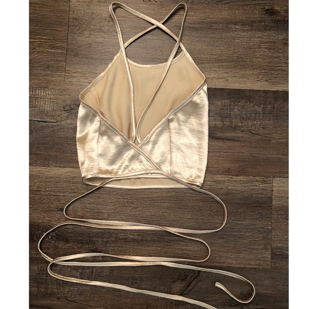 Metallic Open-Back Crop - Picture 2 of 4